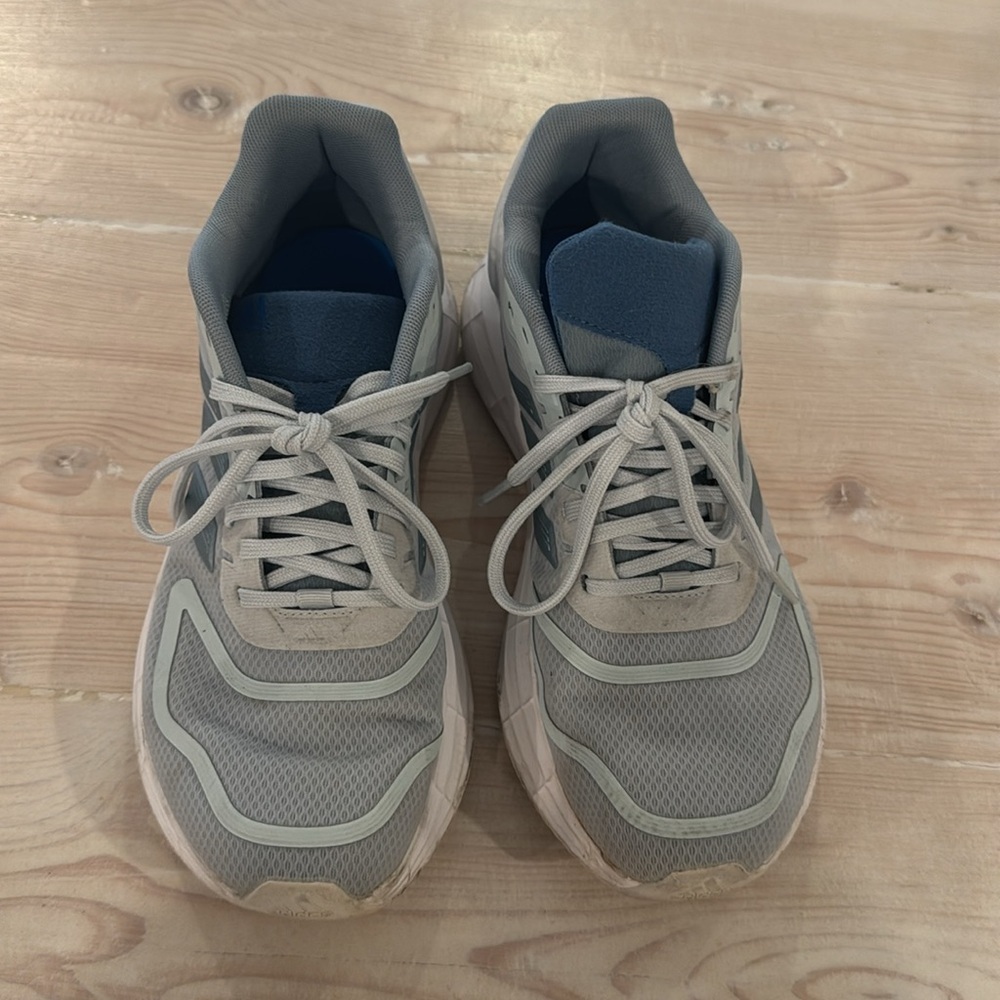 Adidas - Picture 6 of 10